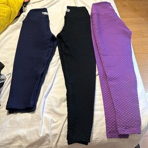 Brand new condition. "Croco Skin Seamless Leggings" from Booty by Brabants